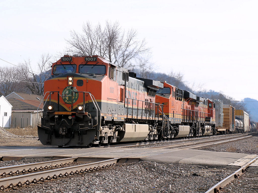 BNSF 1007